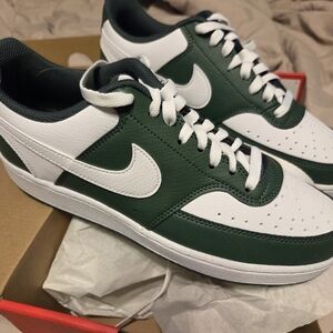 Nike Men's Green and White Sneakers